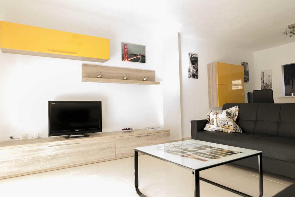Apartment Aguila Real Sitio de Calahonda Værelse billede